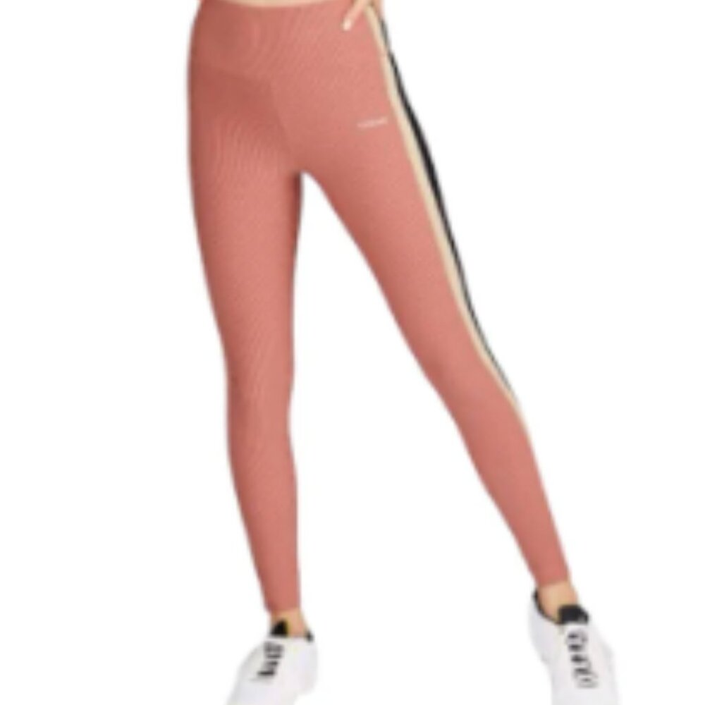 Ribbed 7/8 Legging with Two Tone Contrasting Side Stripe Design